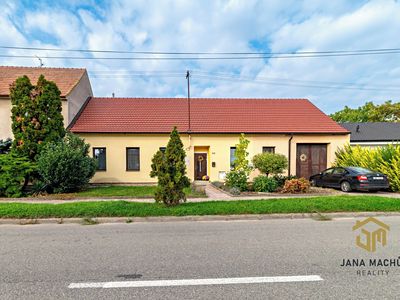 Prodej rodinného domu 140 m², pozemek 1387 m²