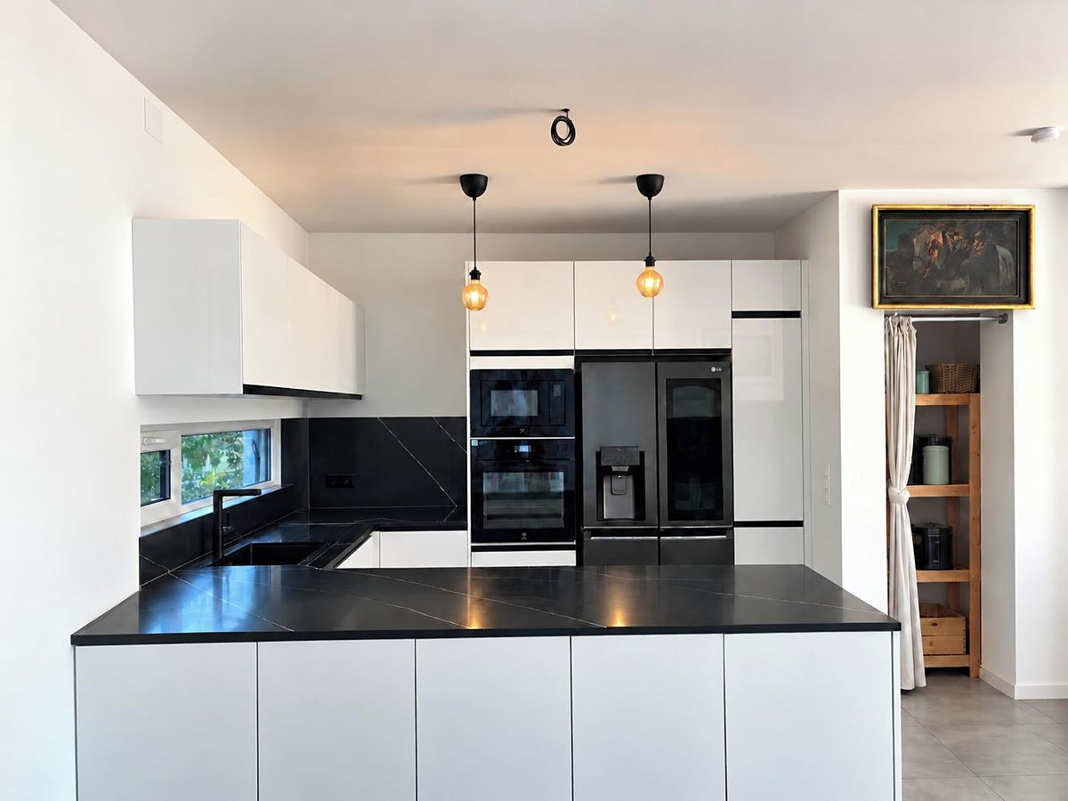 Prodej rodinného domu 135 m², pozemek 1700 m² – fotografie 2