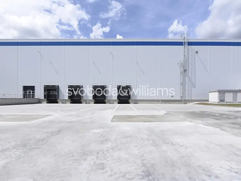 Pronájem skladového prostoru 3481 m², Lovosice – náhled fotky 1