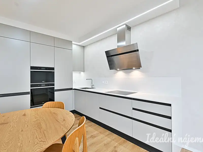 Pronájem bytu 2+kk 55 m², Brno – náhled fotky 2