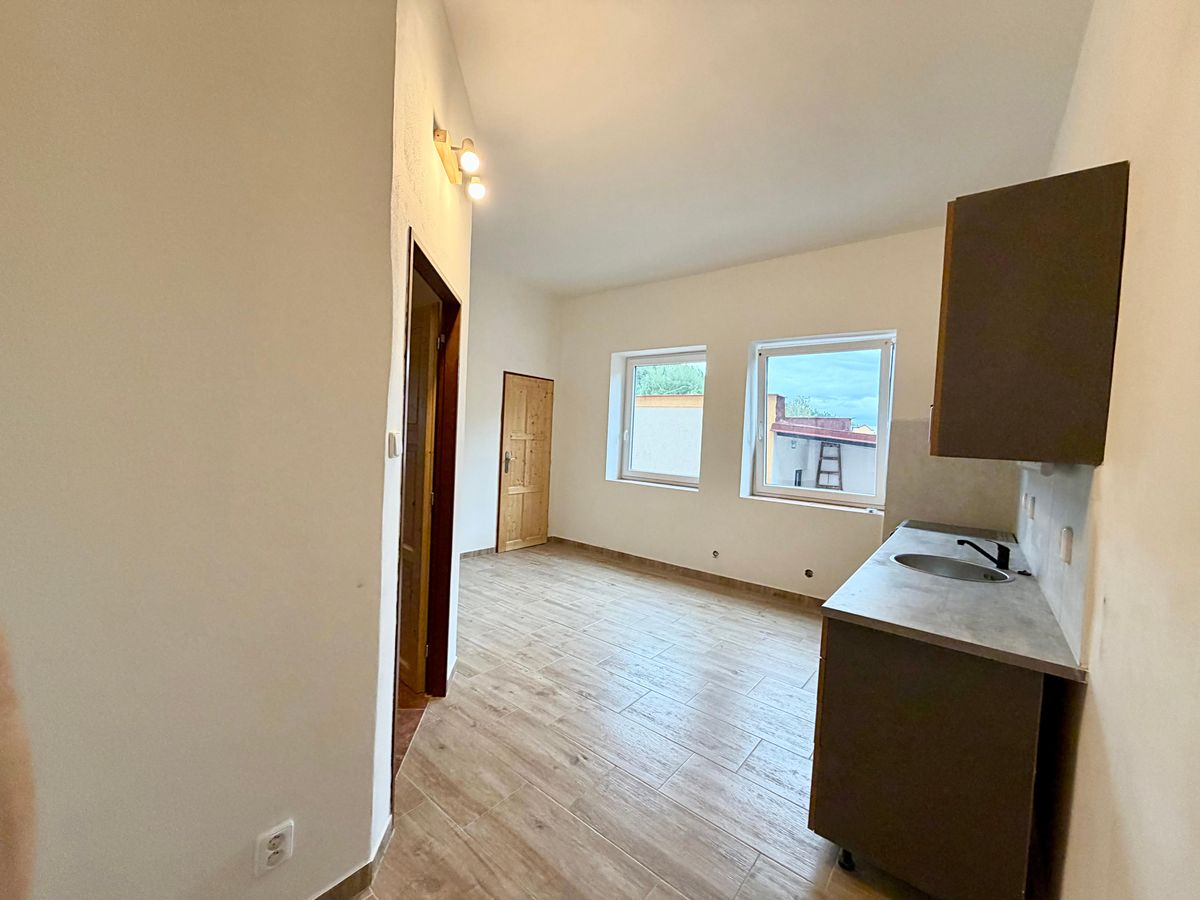 Prodej bytu 2+1 52 m² – fotografie 3