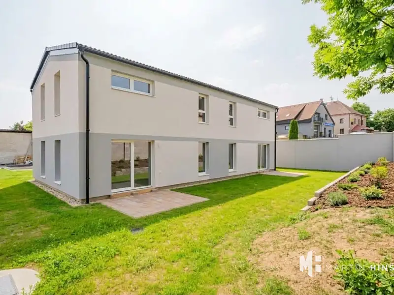 Pronájem rodinného domu 95 m², pozemek 330 m², Nehvizdy – náhled fotky 1