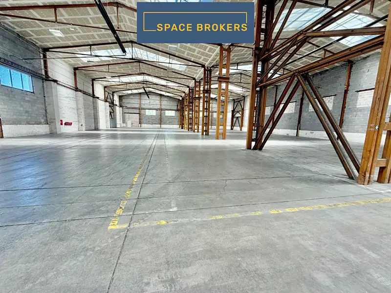 Pronájem skladového prostoru 1500 m², Bystřany – náhled fotky 2