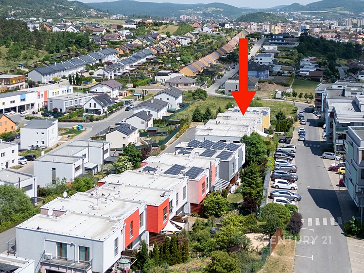 Будинок на продаж, 210 м² (25 з 33)