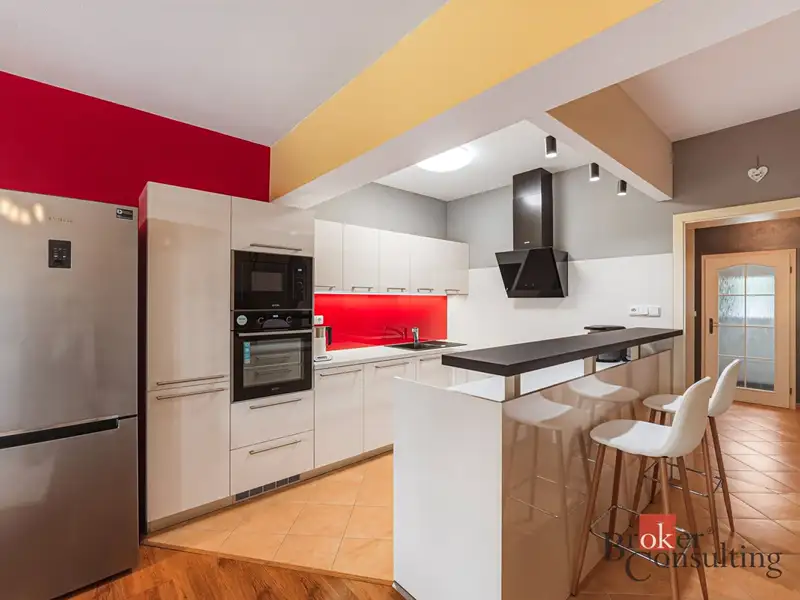 Prodej rodinného domu 122 m², pozemek 121 m², Vejprnice – náhled fotky 2