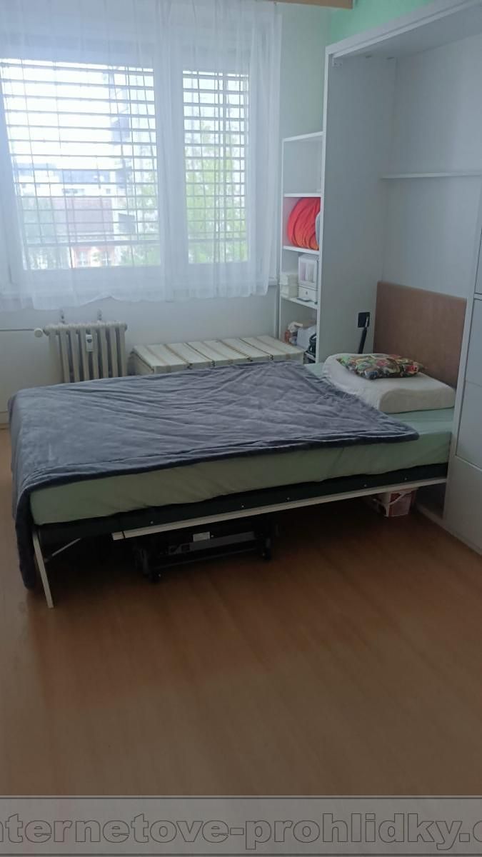 Pronájem bytu 3+1 76 m² – fotografie 2