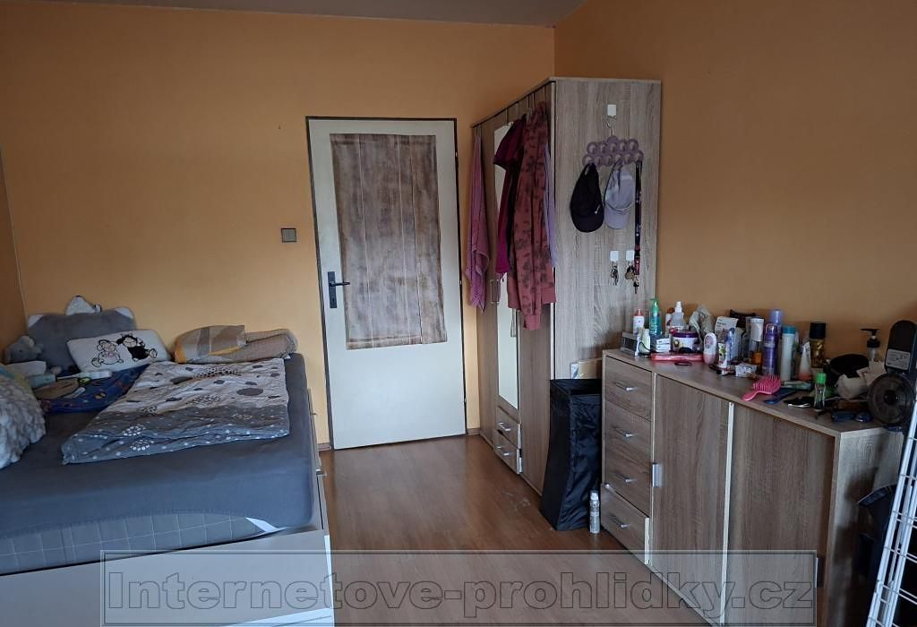 Pronájem bytu pokoje 21 m² – fotografie 3