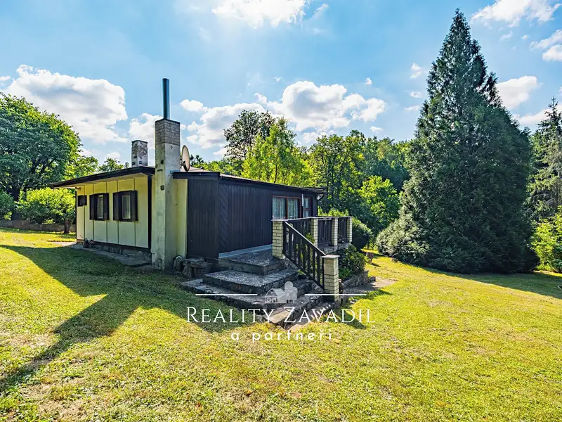 Prodej chaty 57 m², pozemek 1969 m², Pyšely – náhled fotky 1