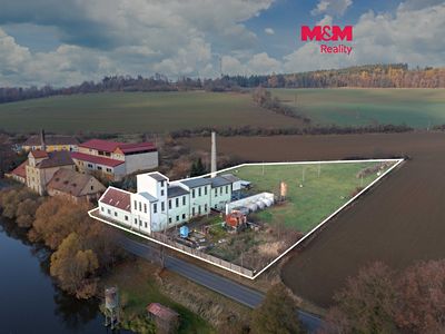 Prodej výrobní haly, prostoru 762 m²