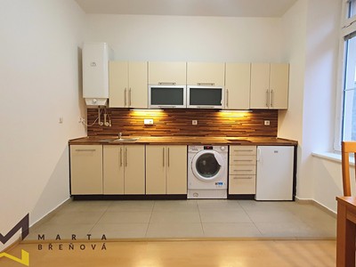 Квартира 1+kk в оренду, 33 м² (2 з 9)