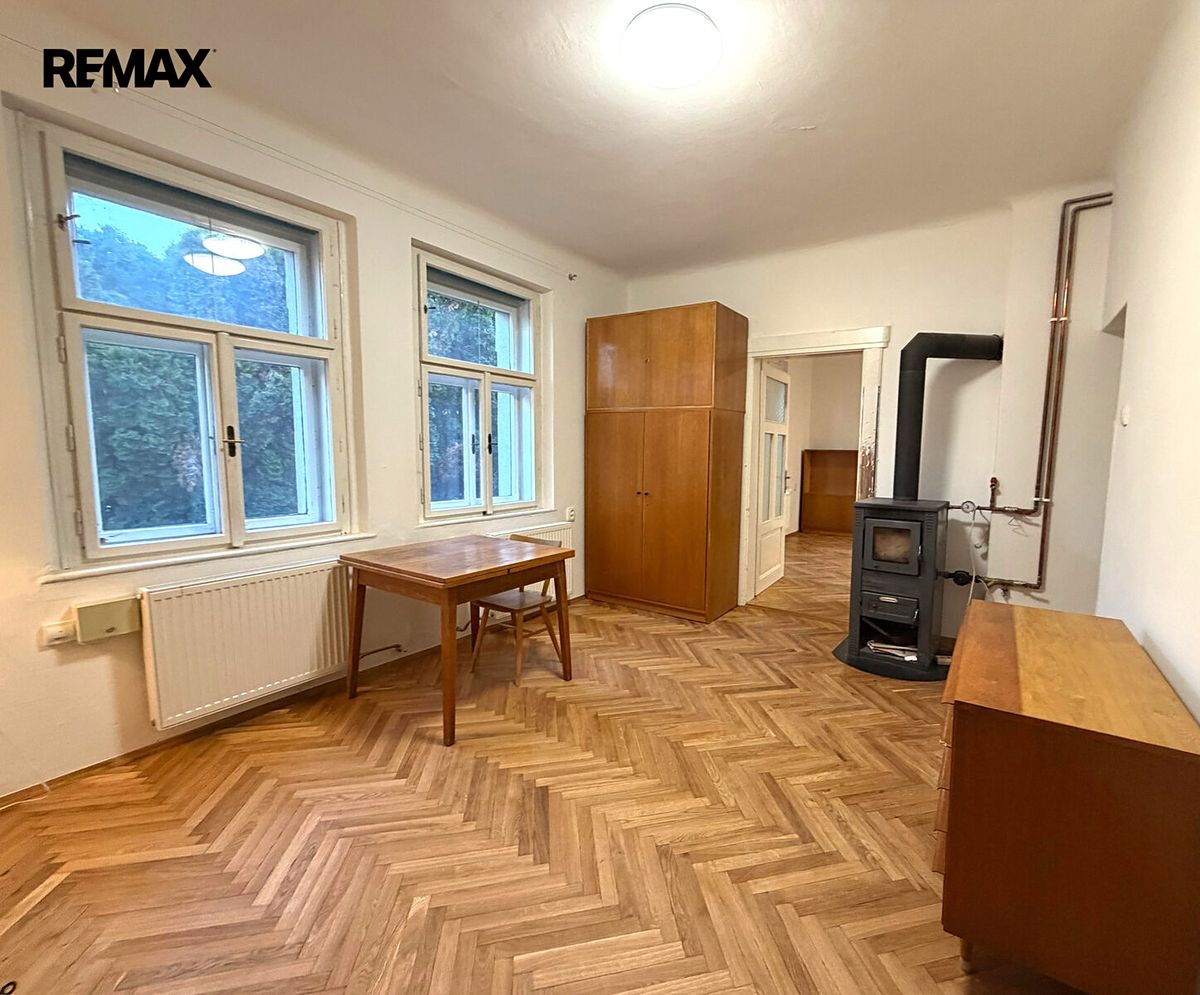 Pronájem rodinného domu 168 m², pozemek 1367 m² – fotografie 5