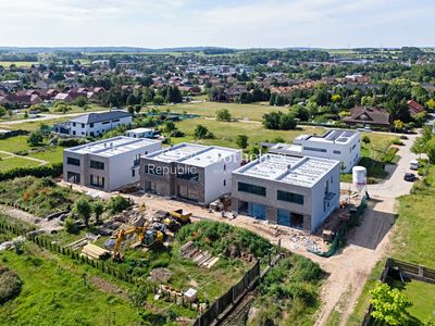Prodej rodinného domu 211 m², pozemek 390 m²