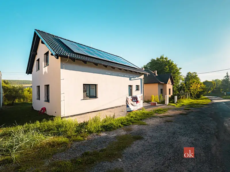 Prodej rodinného domu 146 m², pozemek 444 m², Starý Plzenec – náhled fotky 1