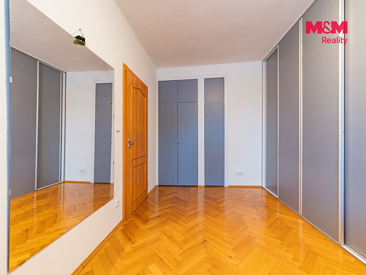 Квартира 4+1 на продаж, 81 м² (6 з 21)
