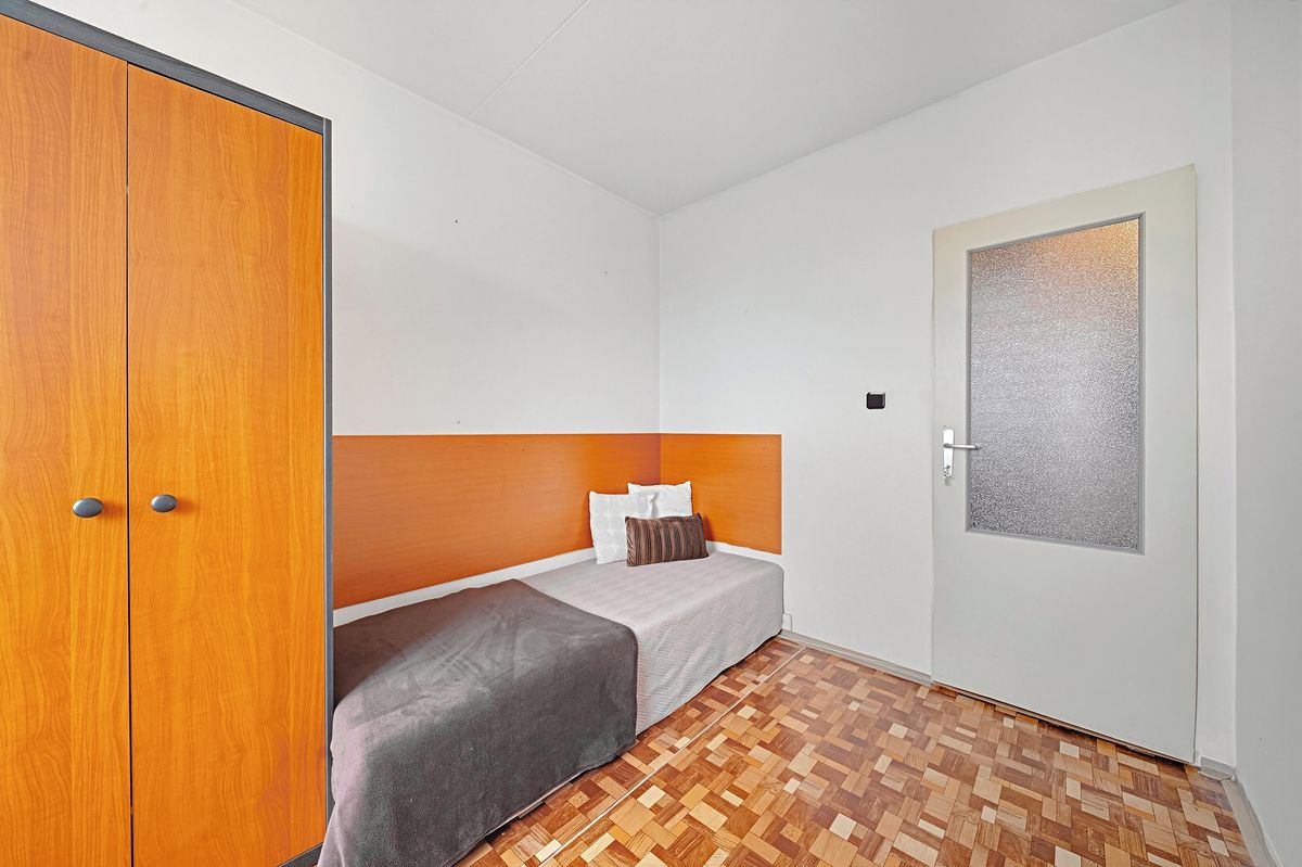 Pronájem bytu pokoje 15 m² – fotografie 2