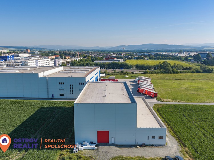 Prodej komerčního prostoru, 1 450 m² (33 z 36)