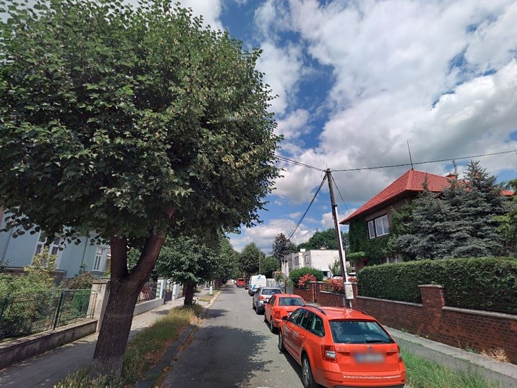 Pronájem nemovitosti, 28 m² (1 z 4)