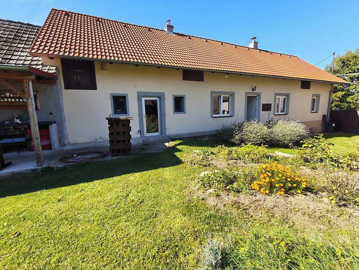 Prodej rodinného domu 557 m², pozemek 1647 m²