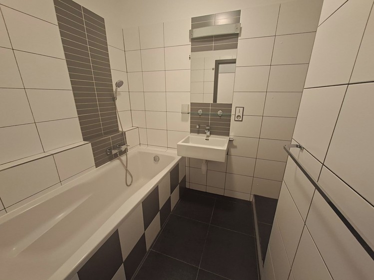 Квартира 3+1 на продаж, 71 м² (12 з 16)