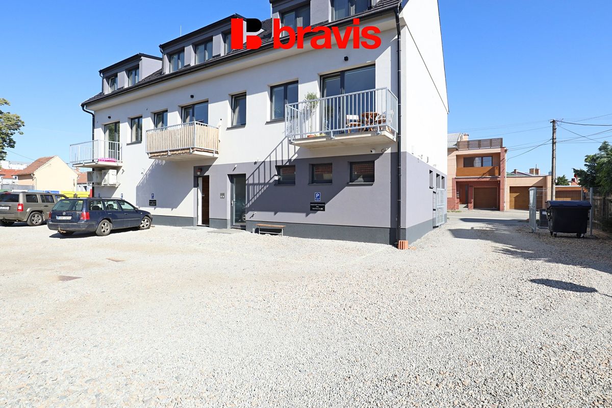 Pronájem bytu 3+kk 70 m² – fotografie 2
