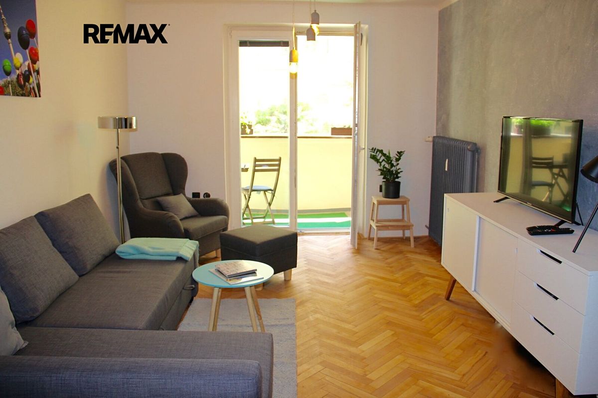 Pronájem bytu 2+1 52 m² – fotografie 2