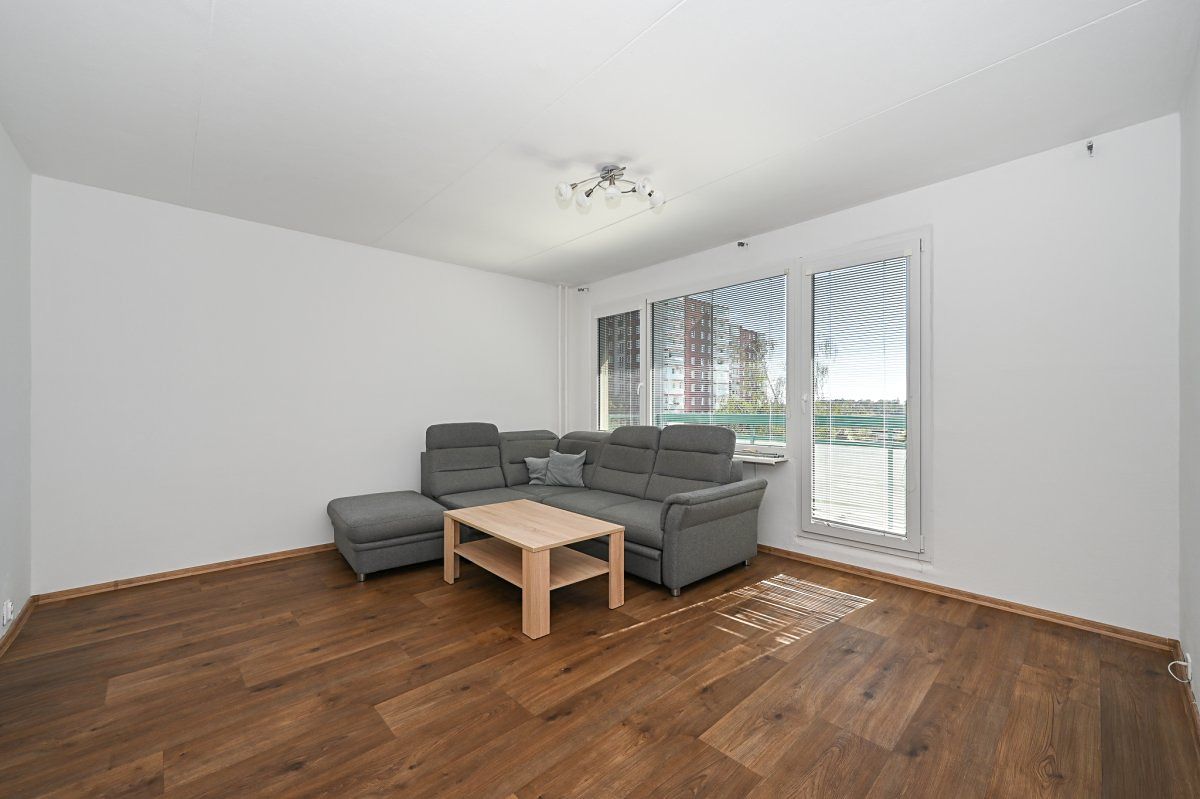 Pronájem bytu 3+1 74 m² – fotografie 4