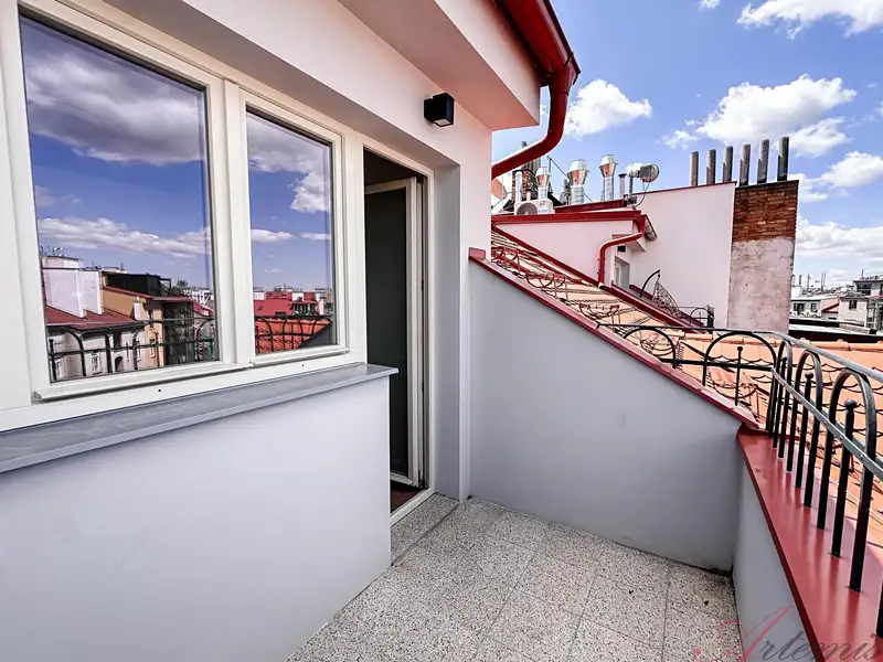 Prodej bytu 3+kk 98 m², Praha – náhled fotky 1