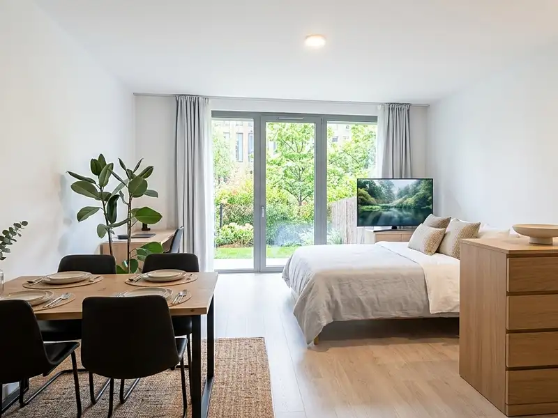 Pronájem bytu 1+kk 39 m², Praha – náhled fotky 3