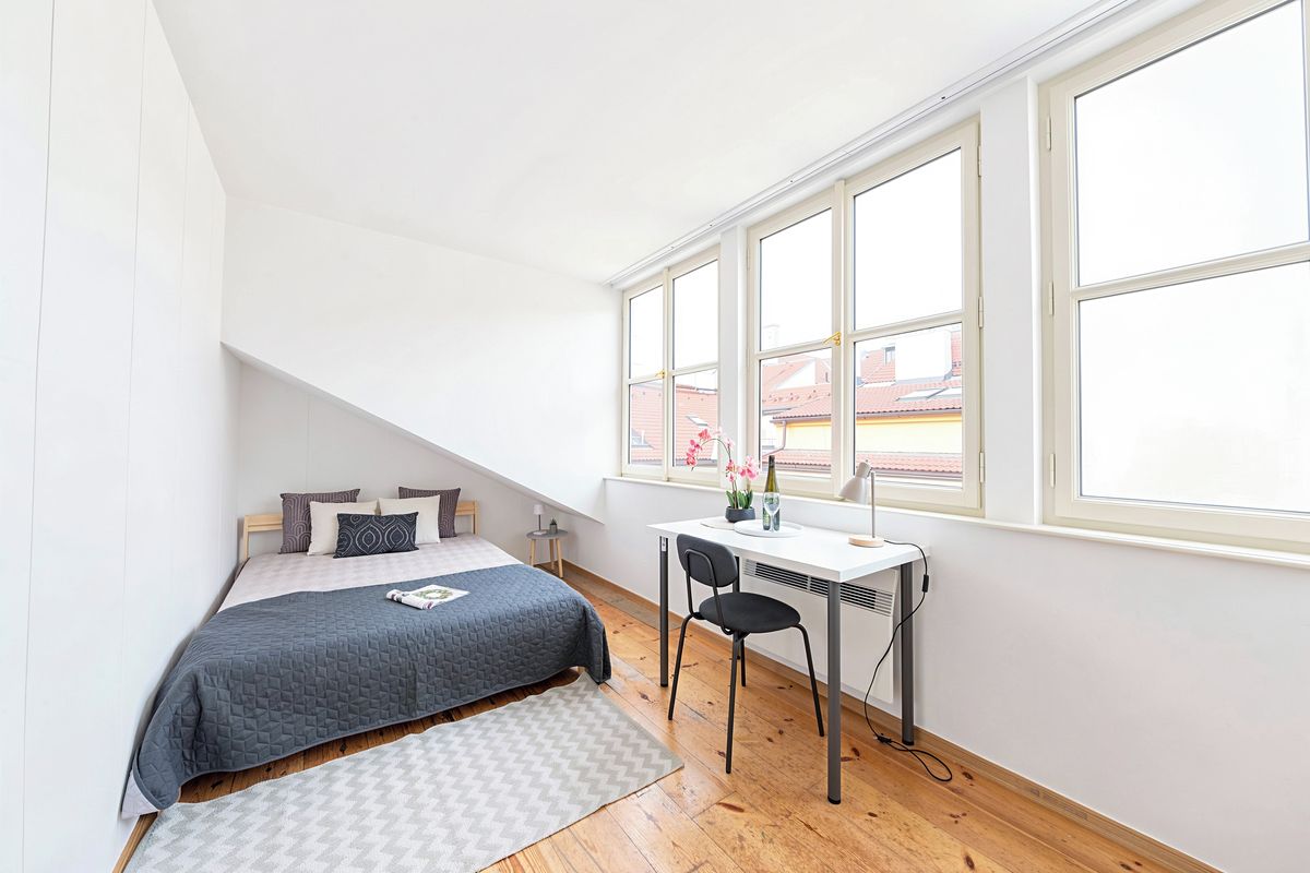 Pronájem bytu pokoje 15 m², Praha – fotka 1 z 3