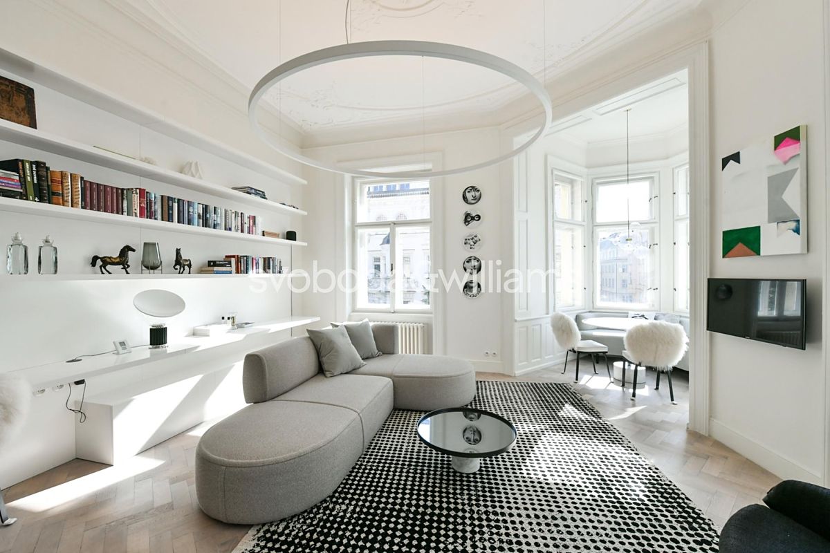 Pronájem bytu 2+kk 66 m² – fotografie 3