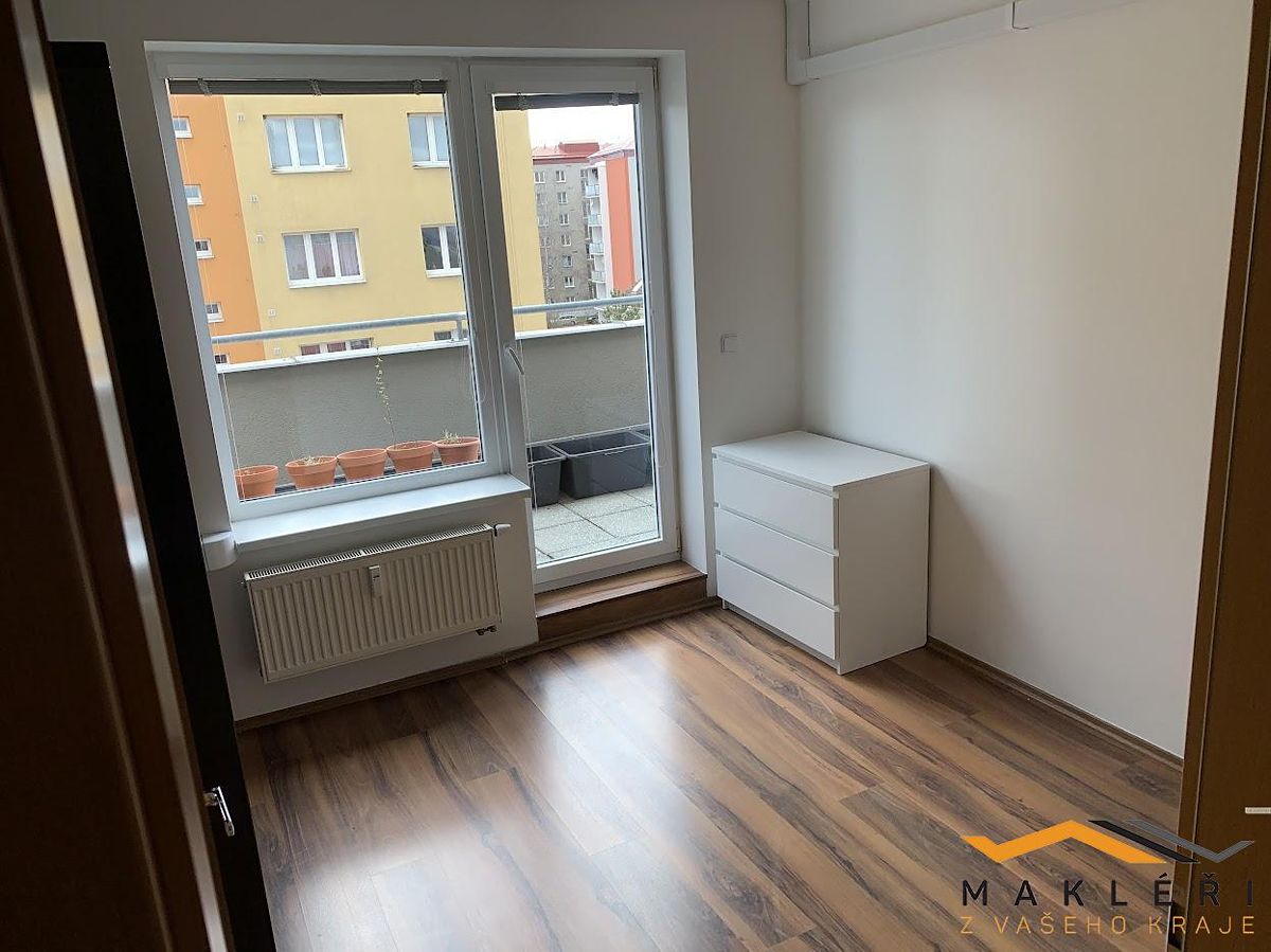 Pronájem bytu 3+kk 70 m² – fotografie 3