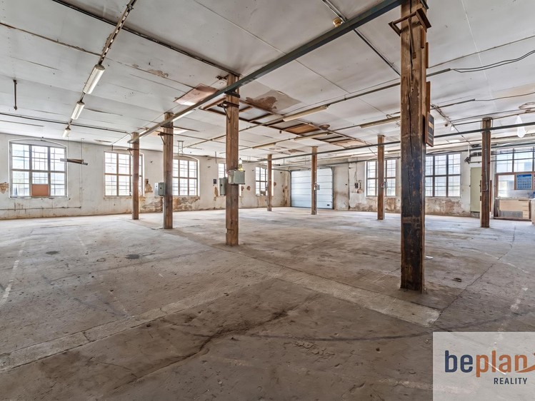 Prodej komerčního prostoru, 7 660 m² (4 z 26)