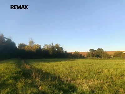 Prodej stavebního pozemku 905 m²