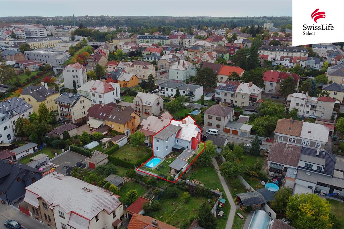 Prodej vícegeneračního domu 230 m², pozemek 595 m² – fotografie 3
