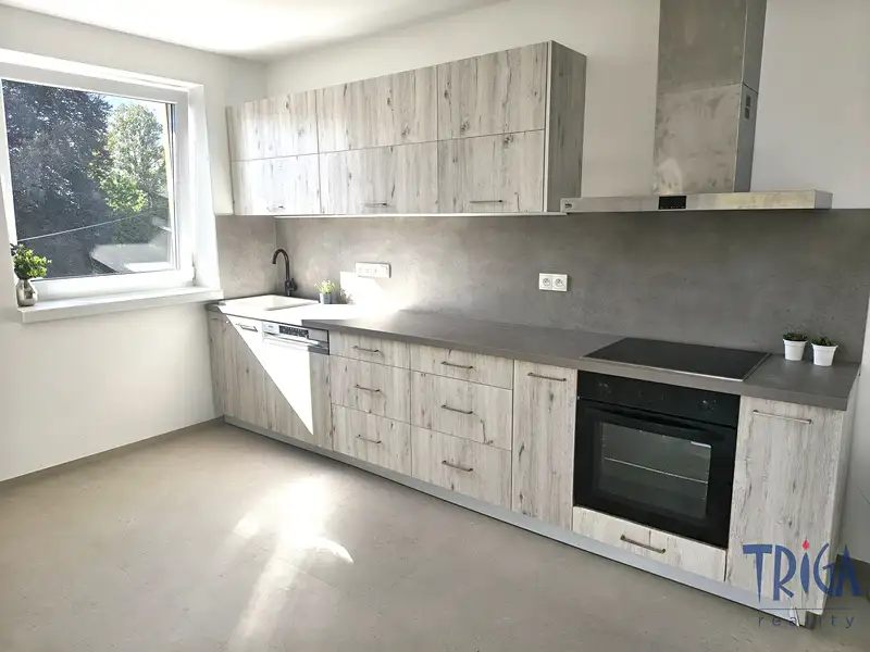Pronájem bytu 3+kk 81 m², Smiřice – náhled fotky 1