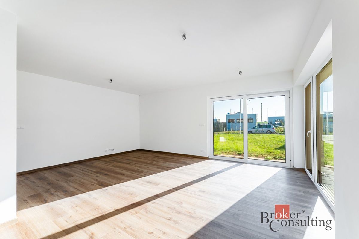 Prodej rodinného domu 147 m², pozemek 313 m² – fotografie 3