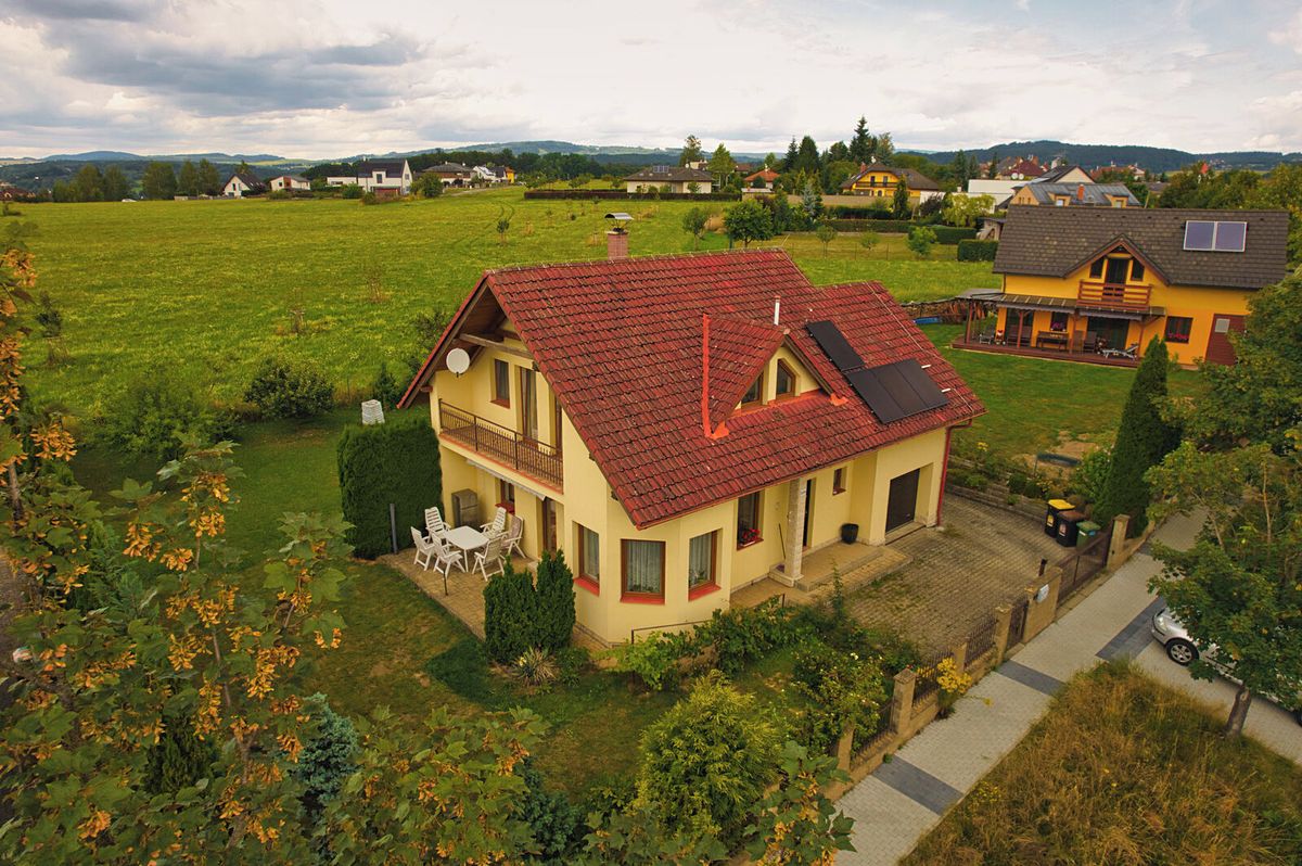 Prodej rodinného domu 142 m², pozemek 681 m², Turnov – fotka 1 z 3