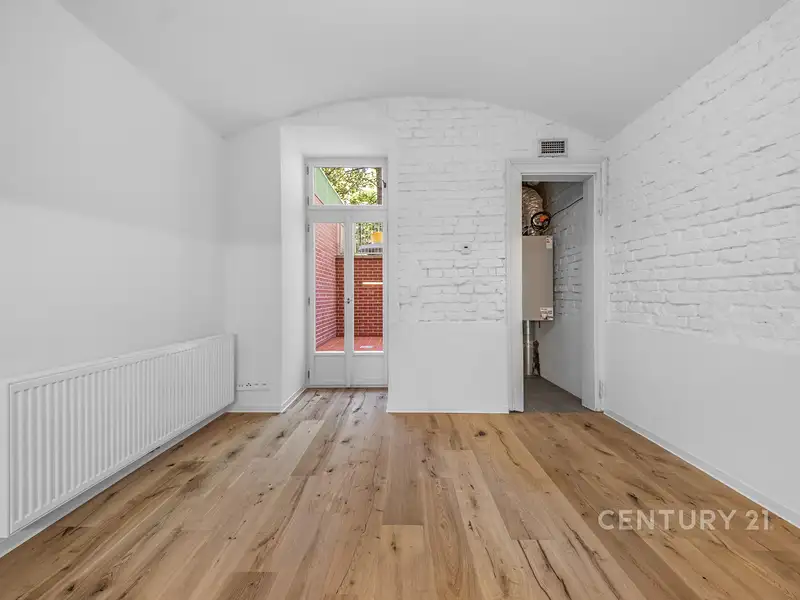 Pronájem bytu 2+kk 50 m², Praha – náhled fotky 3