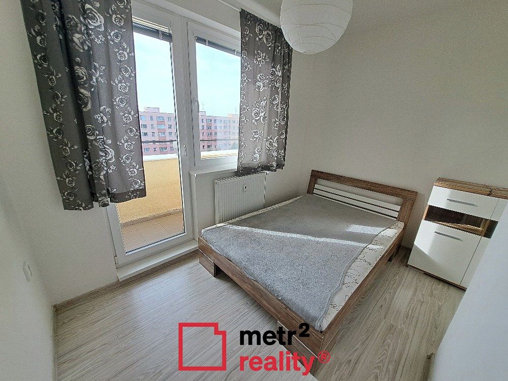 Pronájem bytu 2+kk 33 m² – fotografie 5
