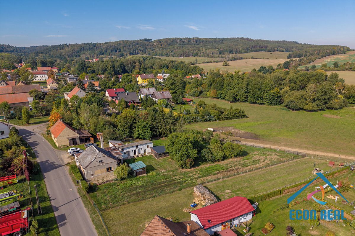 Prodej rodinného domu 91 m², pozemek 2377 m²