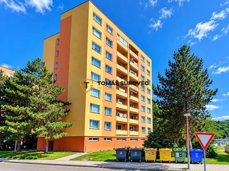 Pronájem bytu 3+1 72 m², Luhačovice – náhled fotky 2