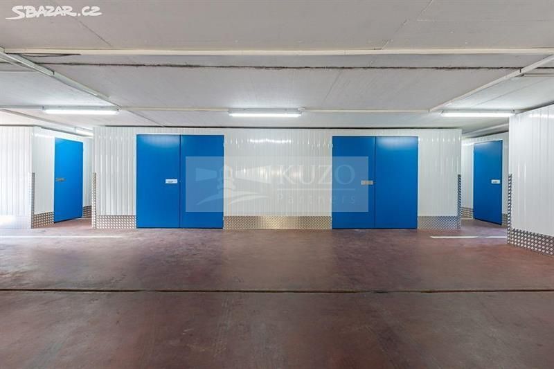 Pronájem skladového prostoru 10 m²