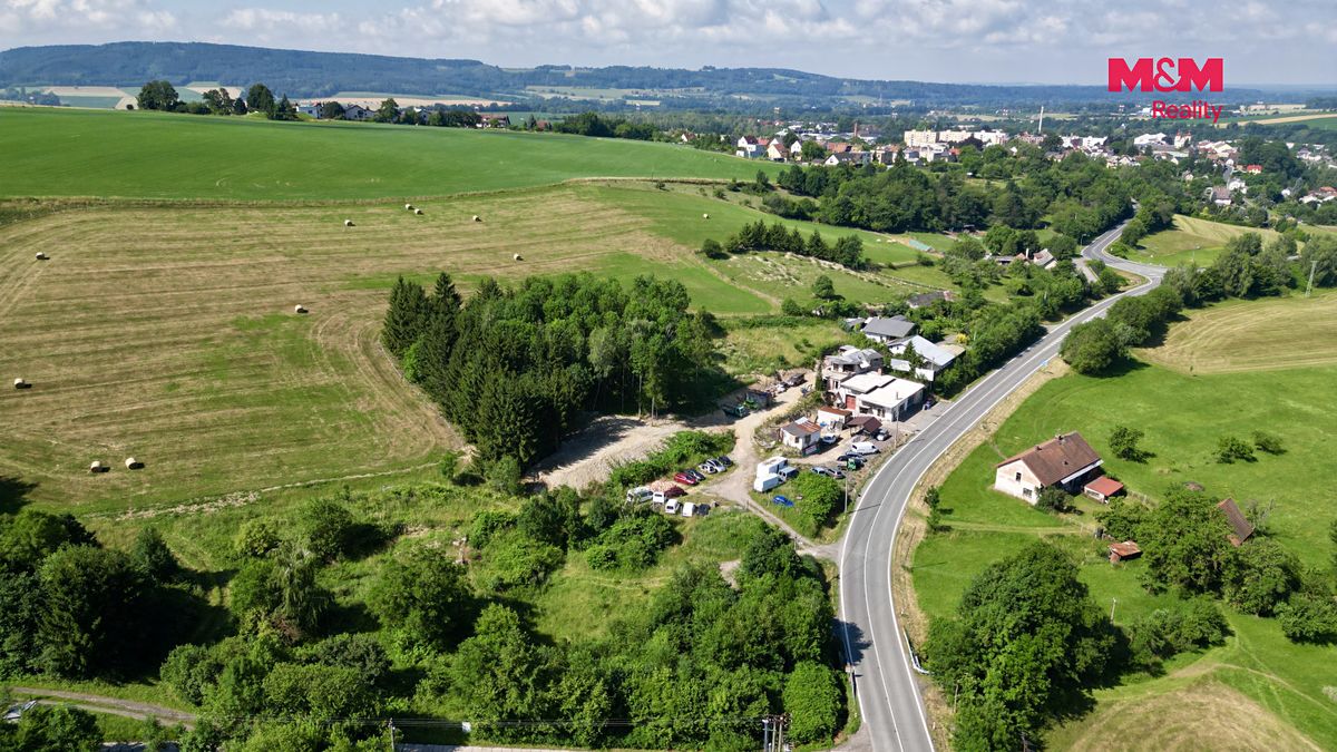 Prodej komerčního pozemku 2724 m² – fotografie 2