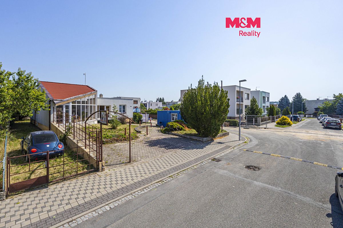 Prodej kanceláře 330 m²