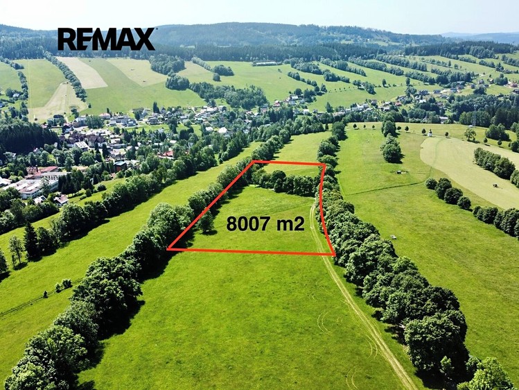 Prodej pozemku, 8 007 m² (1 z 9)