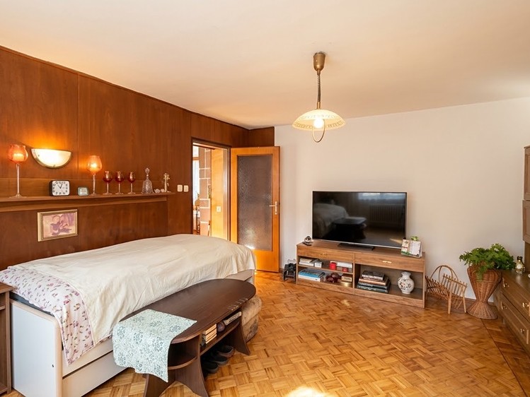 Haus zum Kauf, 241 m² (23 von 32)