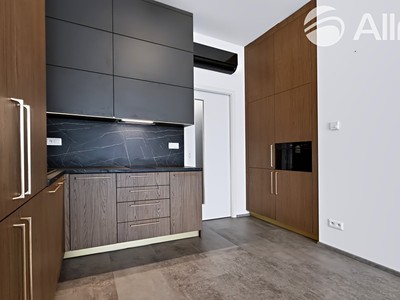 Квартира 2+kk в оренду, 50 м² (3 з 14)