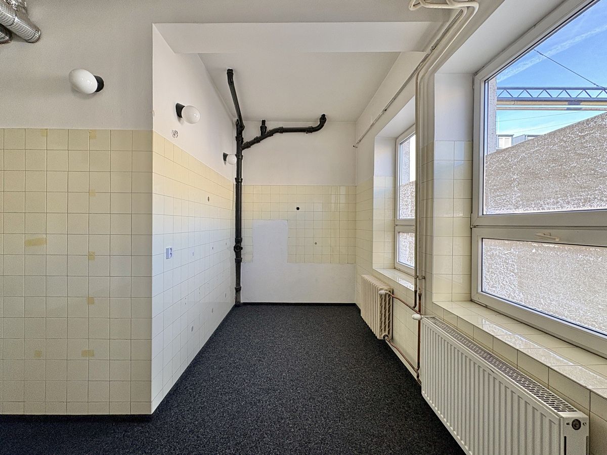 Pronájem kanceláře 30 m² – fotografie 4
