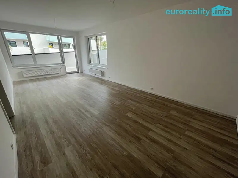 Prodej bytu 2+kk 60 m², Karlovy Vary – náhled fotky 2