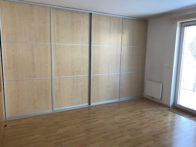 Pronájem bytu 2+kk 57 m² – fotografie 3